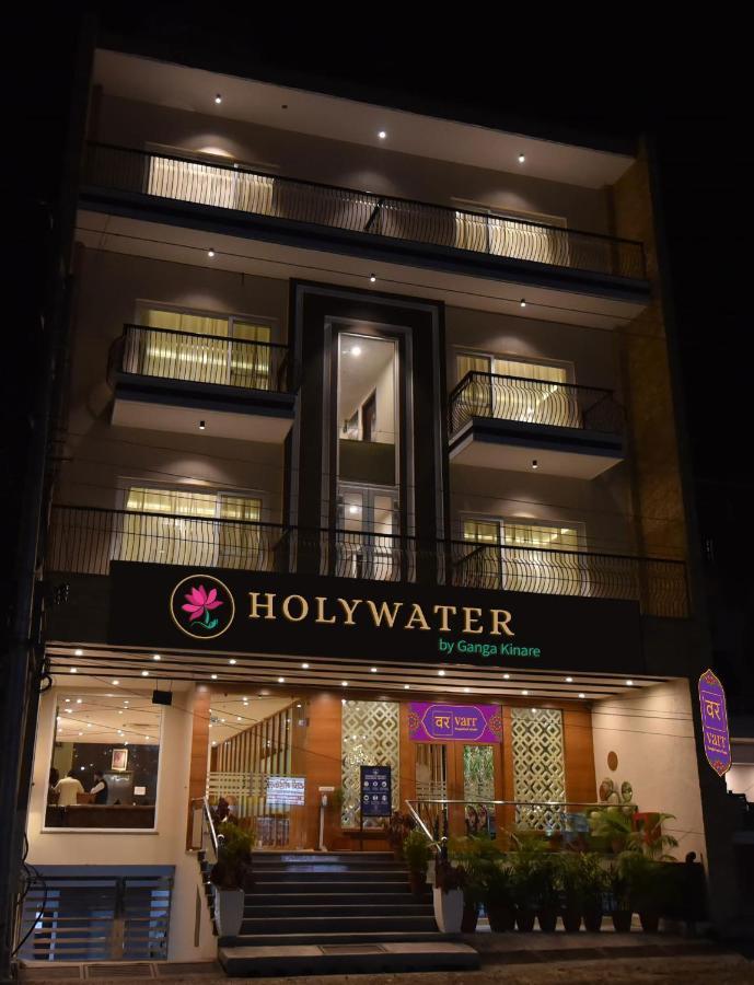 Holywater Hotel By Ganga Kinare #150 Mts From Ganga Ghat Rishikesh Exterior photo